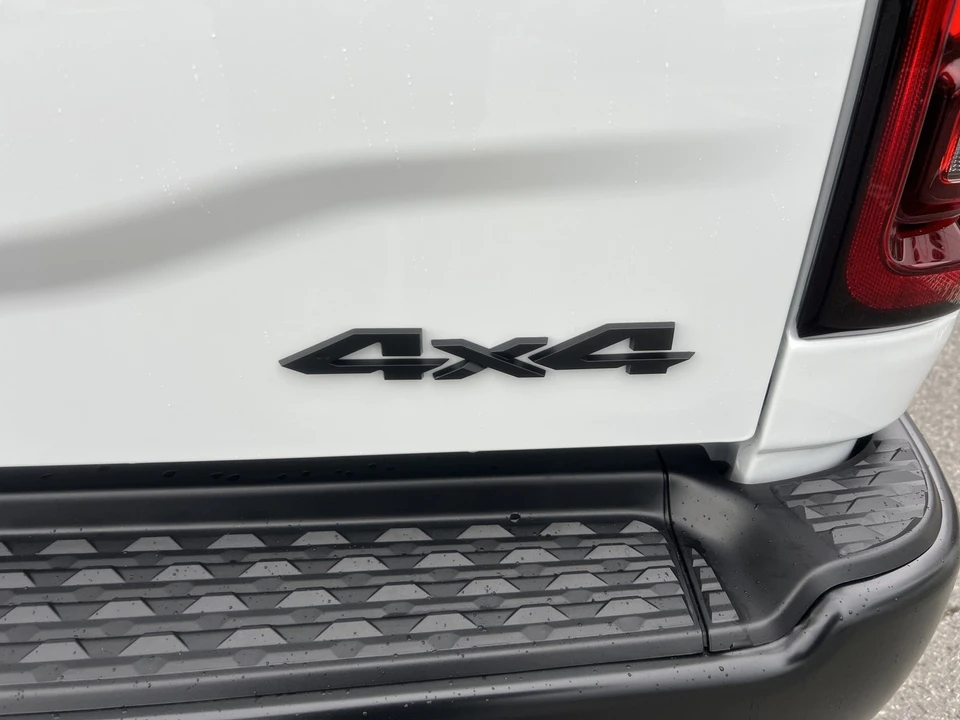 2025 Ram 2500 - Image 9 of 12