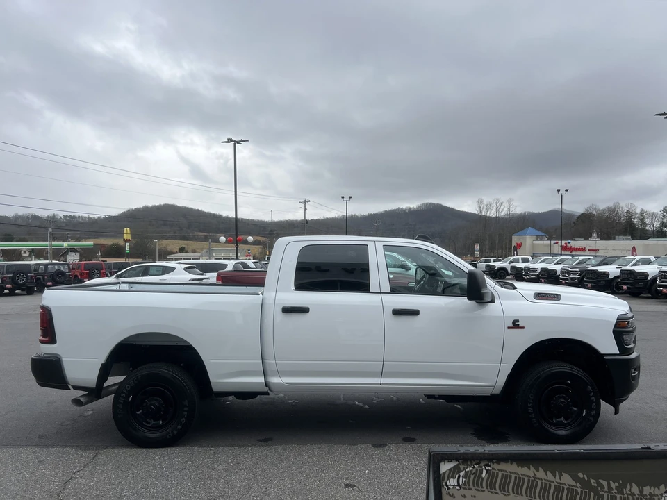 2025 Ram 2500 - Image 4 of 12