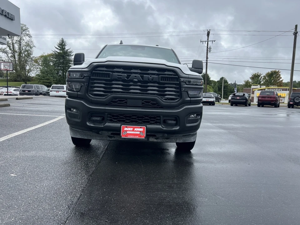 2025 Ram 2500 - Image 5 of 12