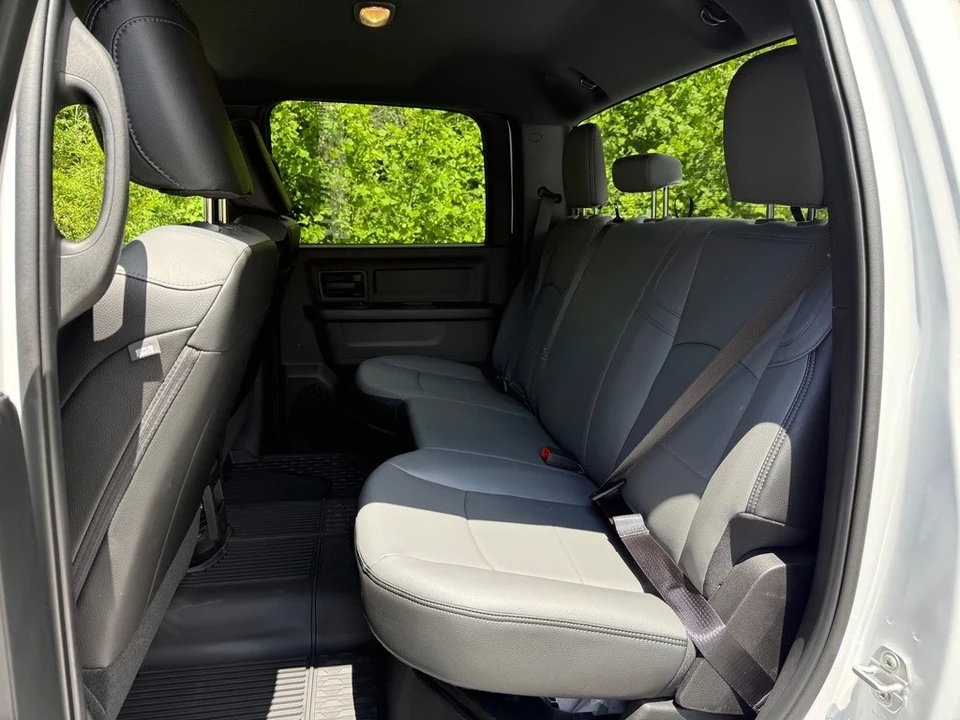 2025 Ram 2500 - Image 17 of 21
