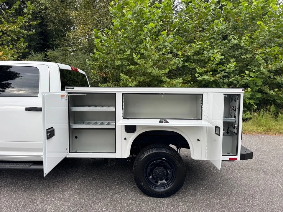 2025 Ram 2500 - Image 12 of 21