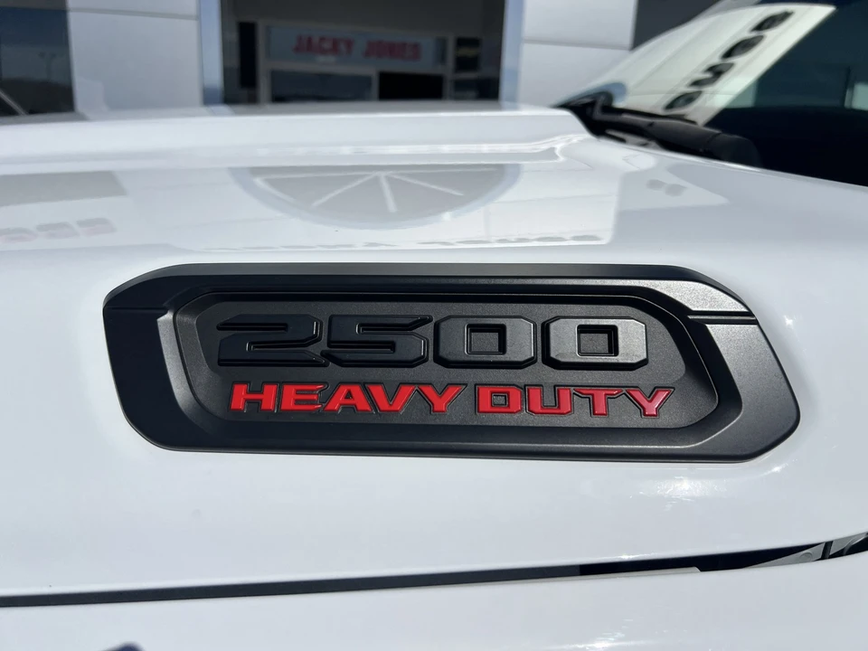 2025 Ram 2500 - Image 7 of 27