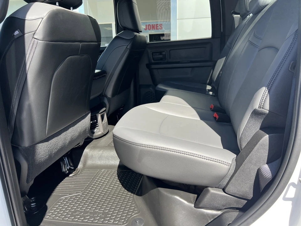 2025 Ram 2500 - Image 9 of 27