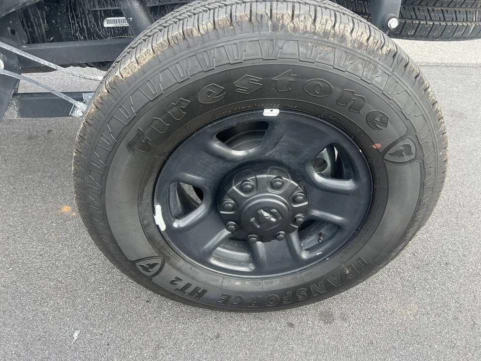 2025 Ram 2500 - Image 8 of 12