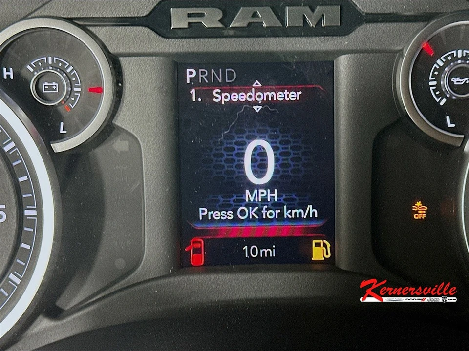 2025 Ram 2500 - Image 11 of 12