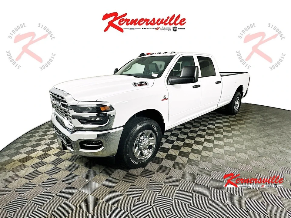 2025 Ram 2500 - Image 3 of 12