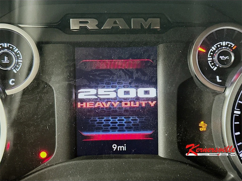 2025 Ram 2500 - Image 10 of 12