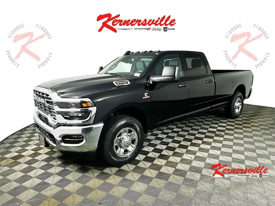 2025 Ram 2500 - Image 3 of 12