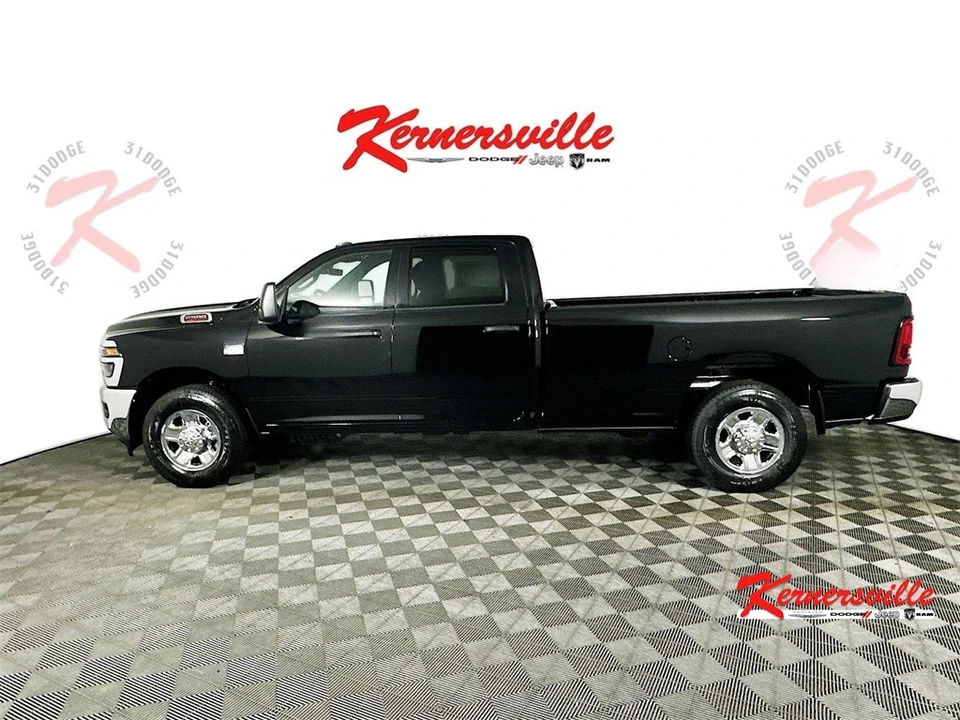 2025 Ram 2500 - Image 4 of 12