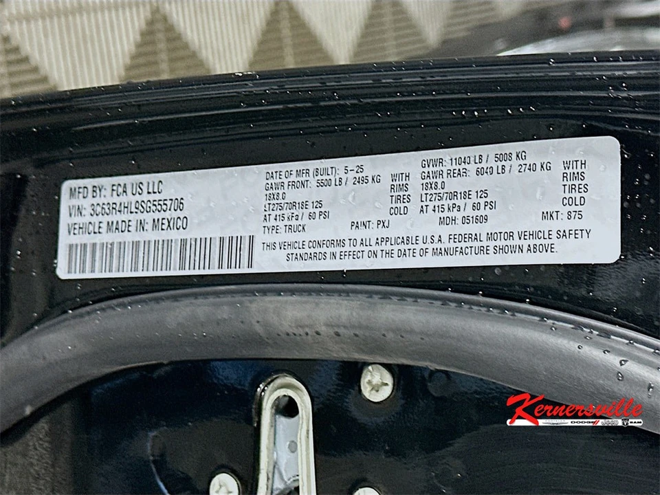 2025 Ram 2500 - Image 17 of 21