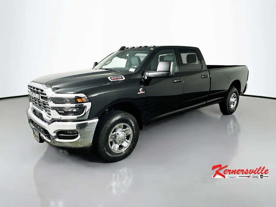2025 Ram 2500 - Image 3 of 12