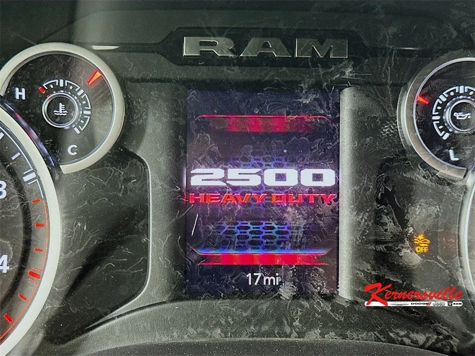 2025 Ram 2500 - Image 11 of 21