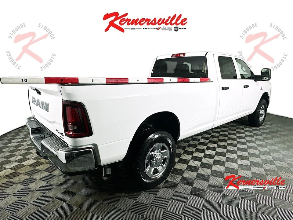 2025 Ram 2500 - Image 7 of 12