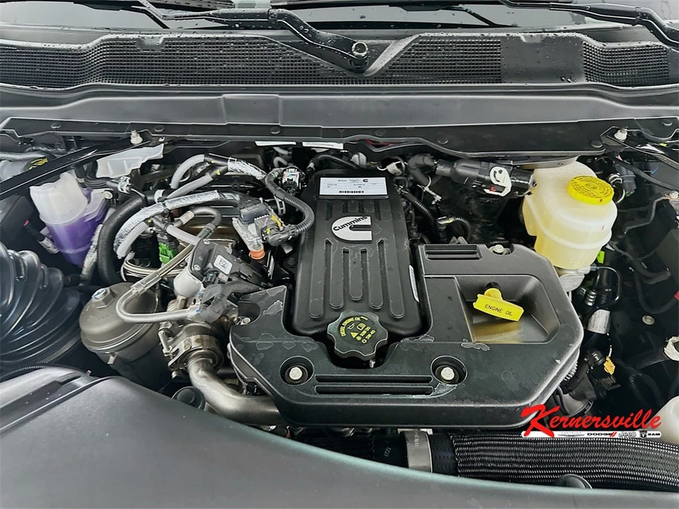 2025 Ram 2500 - Image 18 of 21