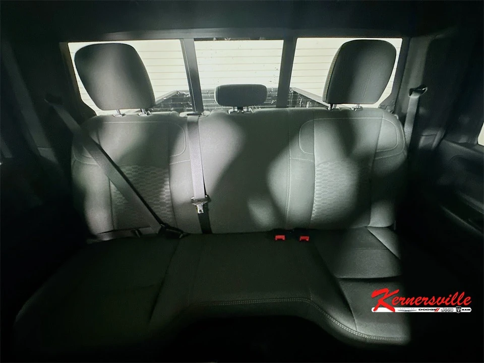 2025 Ram 2500 - Image 10 of 21
