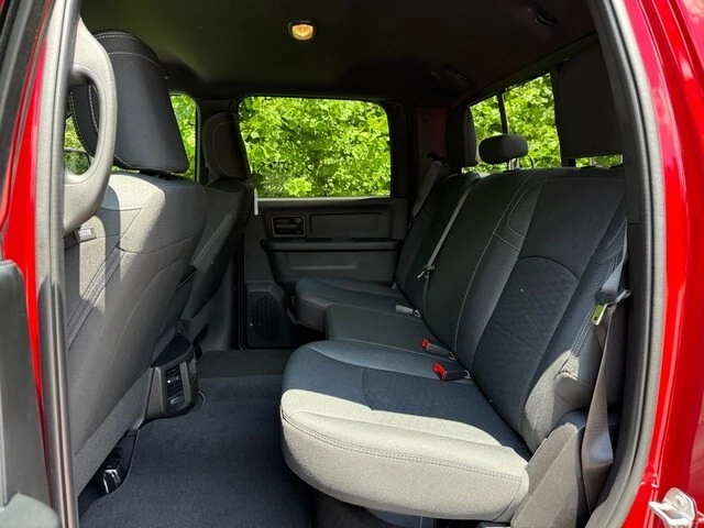 2025 Ram 2500 - Image 14 of 25