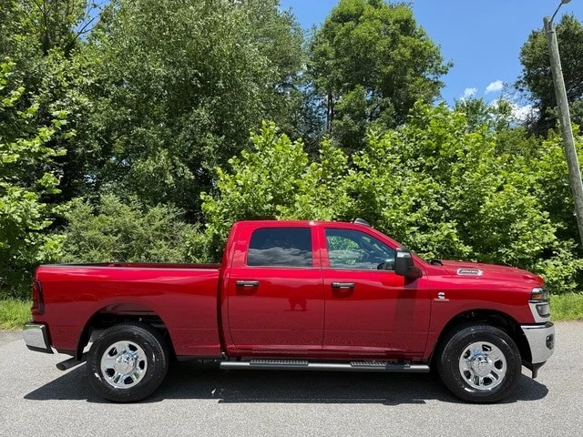 2025 Ram - Image 6 of 28