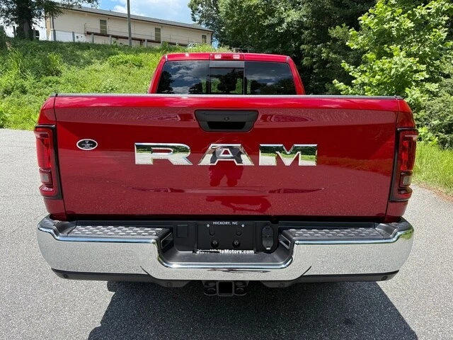 2025 Ram 2500 - Image 7 of 25