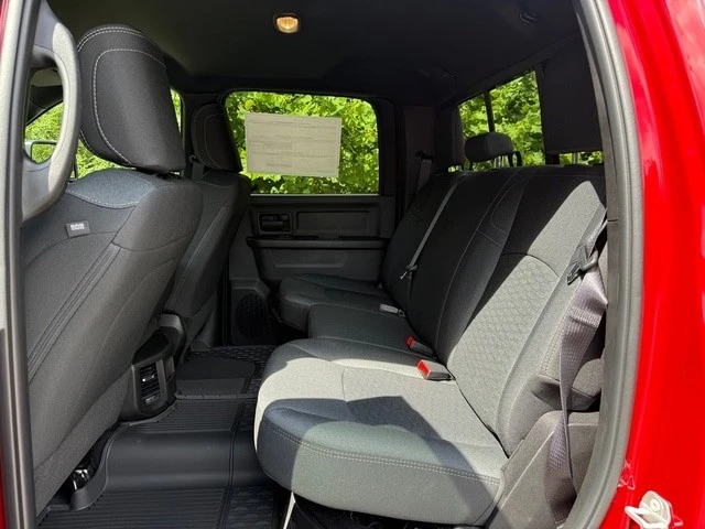 2025 Ram 2500 - Image 16 of 21