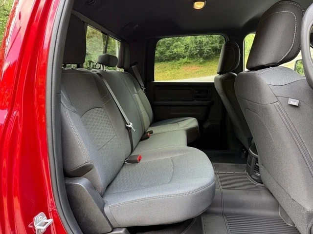 2025 Ram 2500 - Image 17 of 21