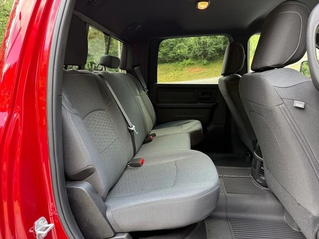 2025 Ram 2500 - Image 17 of 21