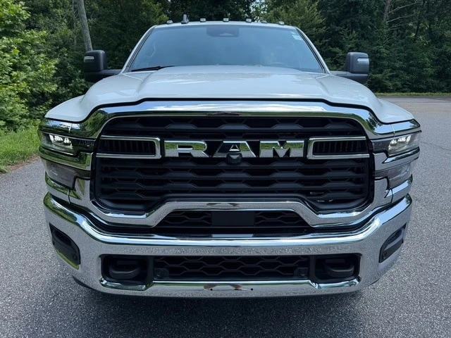 2025 Ram 2500 - Image 4 of 21