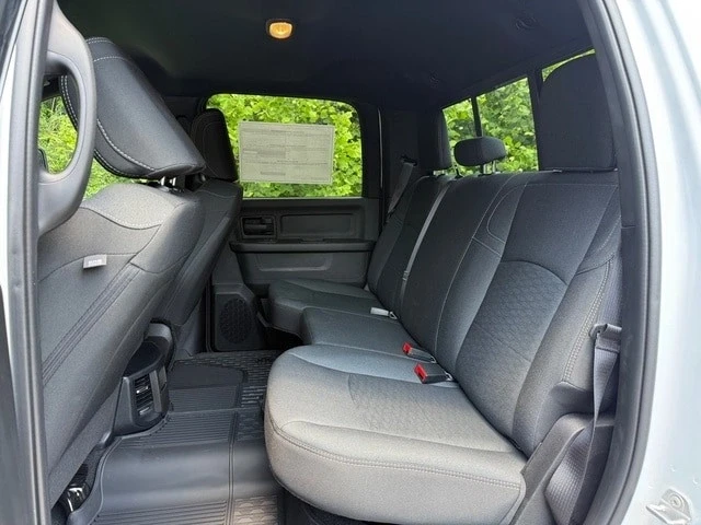 2025 Ram 2500 - Image 16 of 21