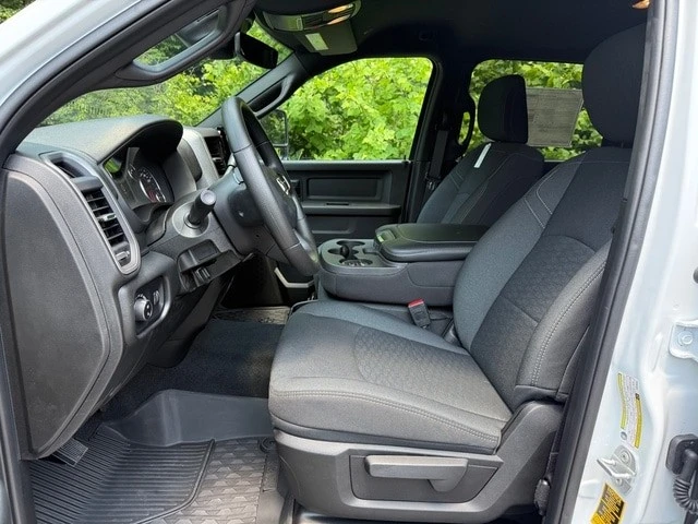 2025 Ram 2500 - Image 14 of 21