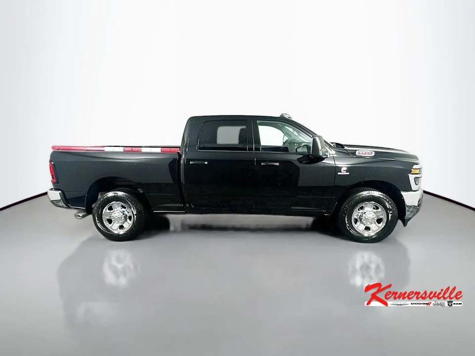 2025 Ram 2500 - Image 9 of 12