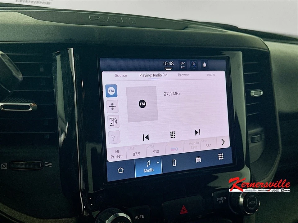 2025 Ram 2500 - Image 10 of 20