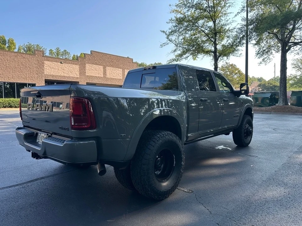 2025 Ram 3500 - Image 12 of 12