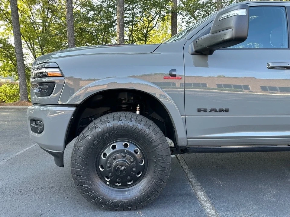 2025 Ram 3500 - Image 8 of 12