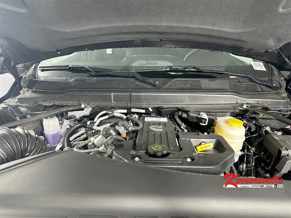 2025 Ram 3500 - Image 18 of 21