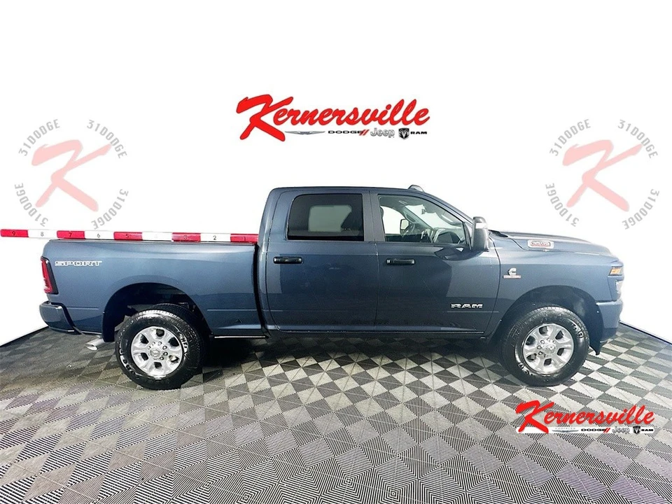 2025 Ram 3500 - Image 9 of 12