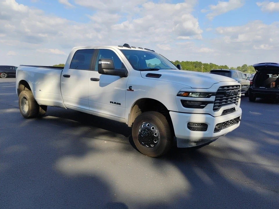 2025 Ram 3500 - Image 3 of 12