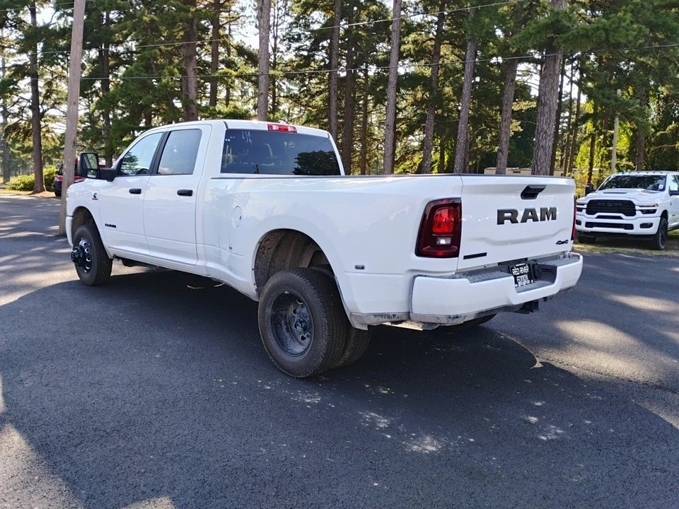 2025 Ram 3500 - Image 7 of 12