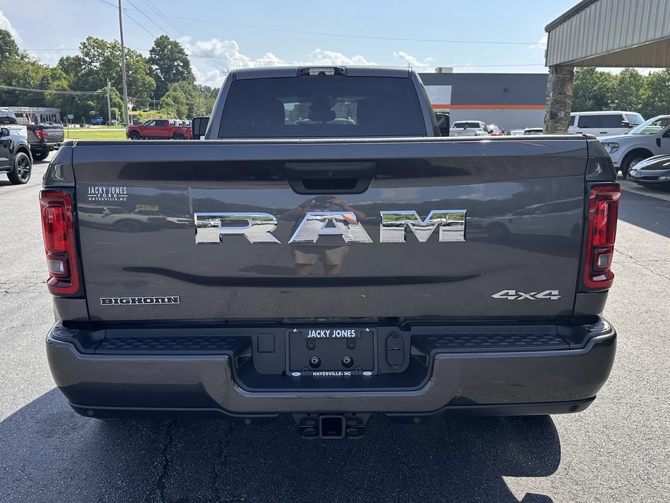 2025 Ram 3500 - Image 7 of 31