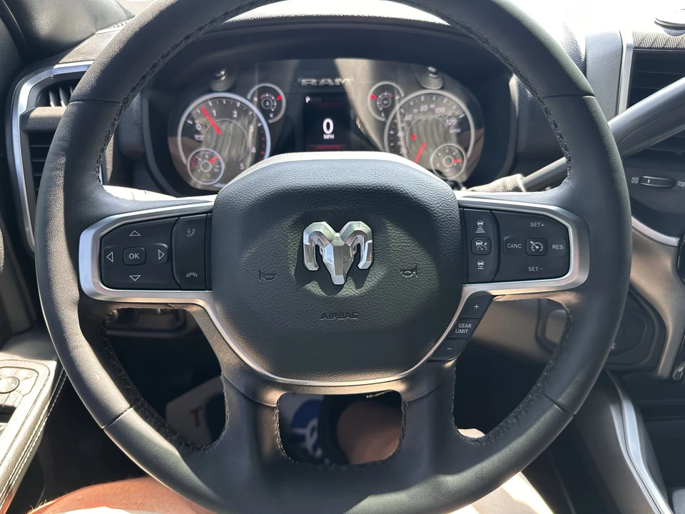 2025 Ram 3500 - Image 21 of 31