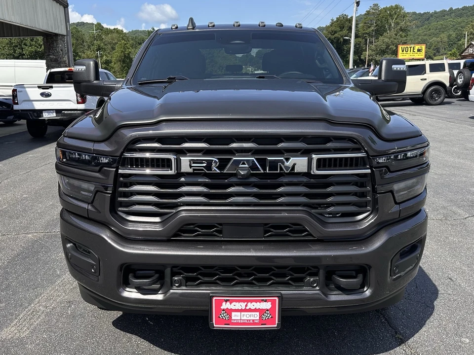 2025 Ram 3500 - Image 3 of 31