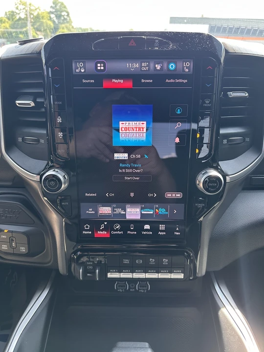 2025 Ram 3500 - Image 28 of 31
