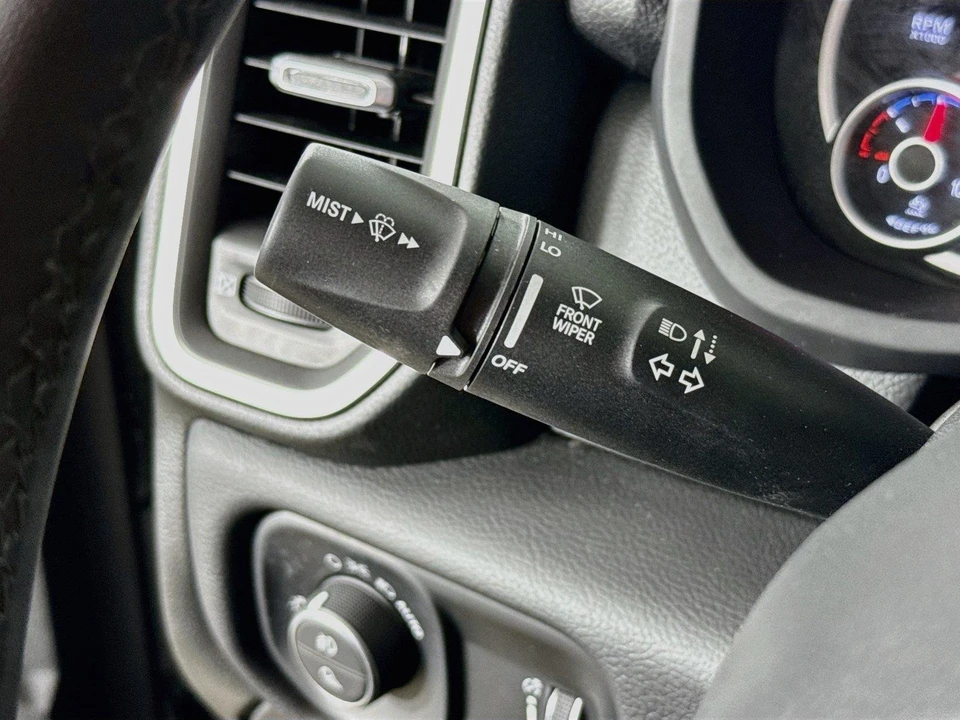 2025 Ram 3500 - Image 9 of 17