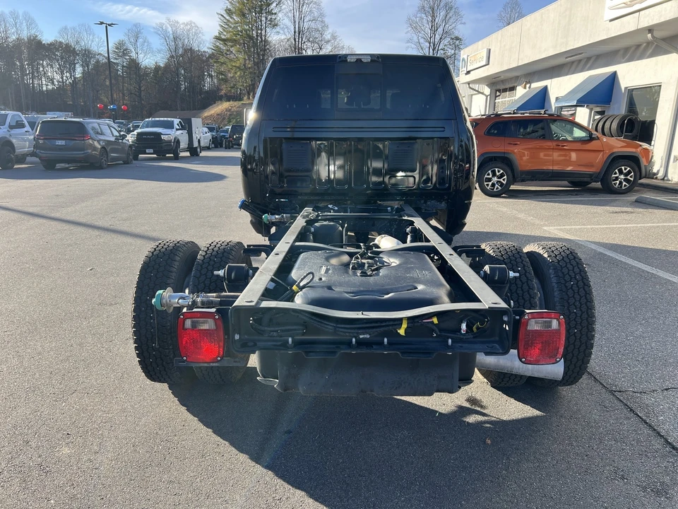 2025 Ram 3500 - Image 2 of 12