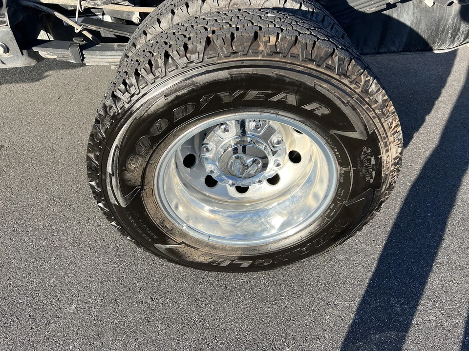 2025 Ram 3500 - Image 10 of 12