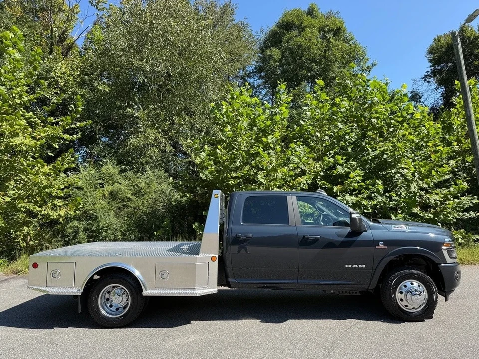 2025 Ram 3500 - Image 6 of 21