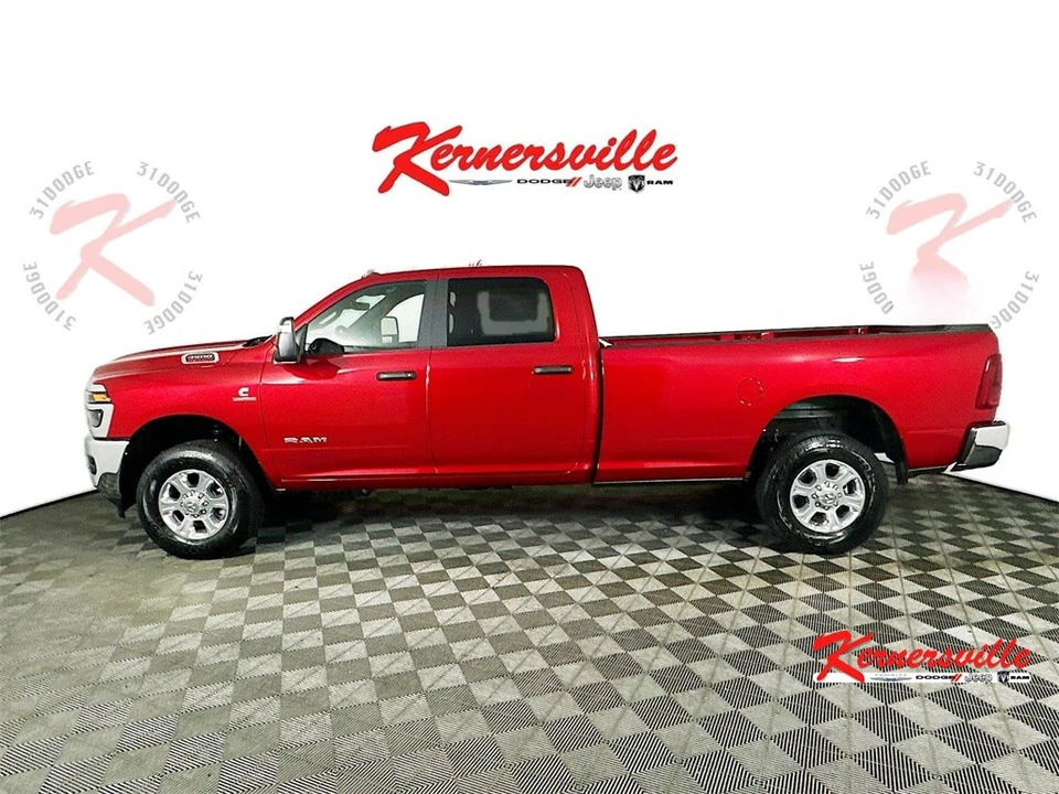 2025 Ram 3500 - Image 4 of 12