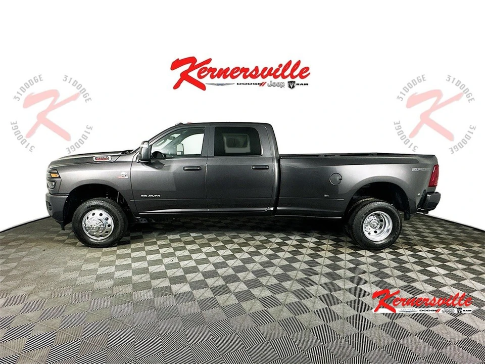 2025 Ram 3500 - Image 4 of 12