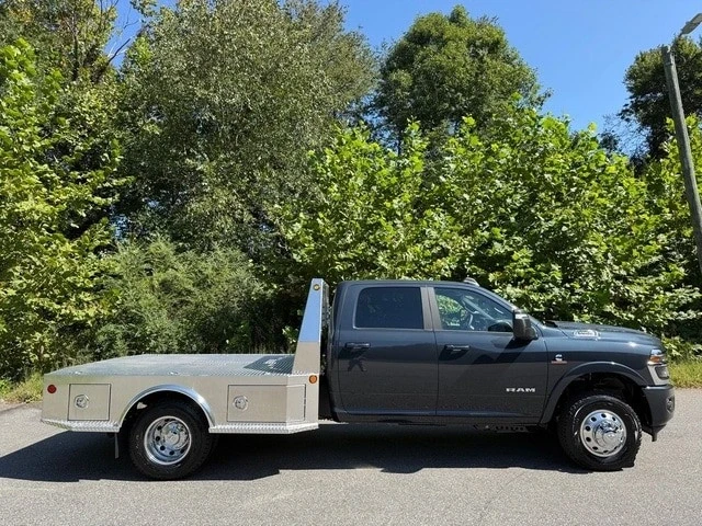 2025 Ram 3500 - Image 6 of 21