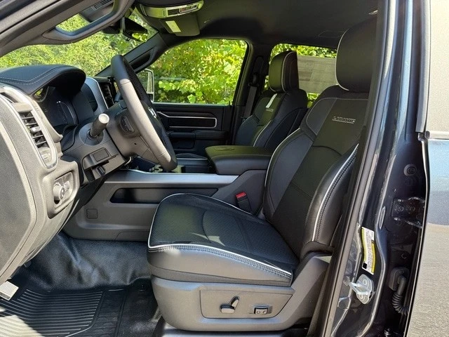2025 Ram 3500 - Image 17 of 21