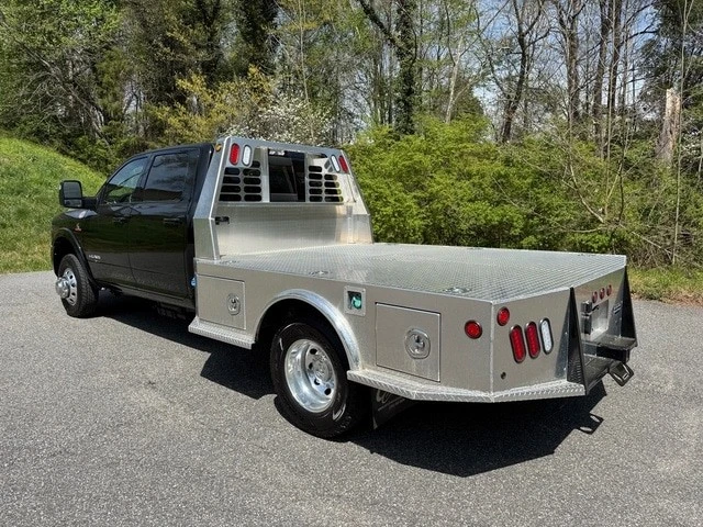 2025 Ram 3500 - Image 9 of 21