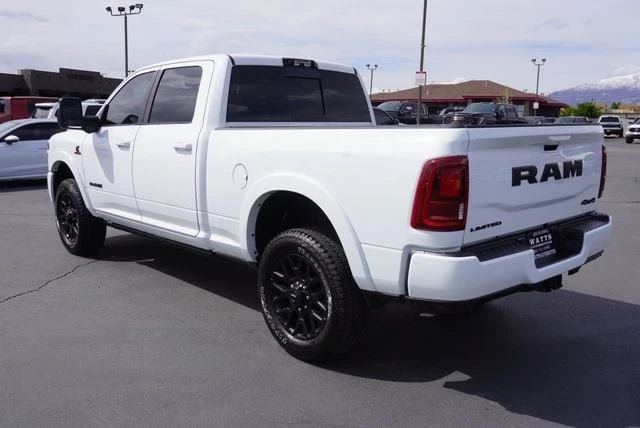 2025 Ram 3500 - Image 9 of 31